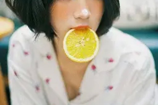 王鹤棣暗示被霸凌！沈月曝光聊天截图舆论反转王鹤棣黑历史被扒