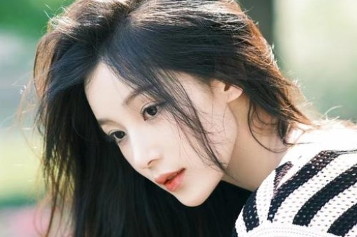 小品剧本正能量Word模板下载